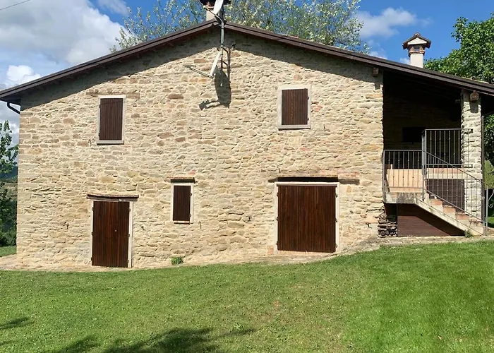 With Spectacular Private Swimminpool&view, Wifi Villa Modigliana