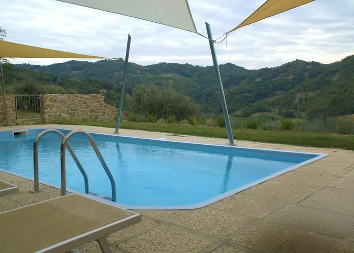 With Spectacular Private Swimminpool&view, Wifi Villa Modigliana